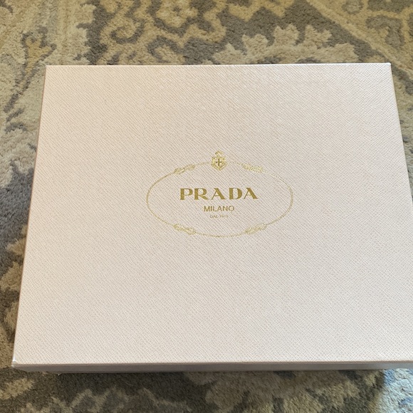 Authentic Prada platform heels - Picture 16 of 16